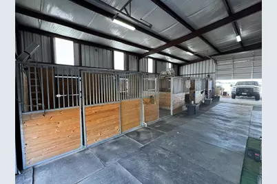 647 Eckert Rd, Fredericksburg, TX 78624 - Photo 36