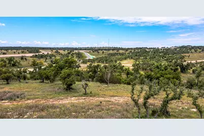 808 Hagee Drive, Fredericksburg, TX 78624 - Photo 2