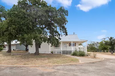 247 Sunday Circle, Fredericksburg, TX 78624 - Photo 16