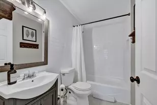 247 Sunday Cir, Fredericksburg, TX 78624 - Photo 14