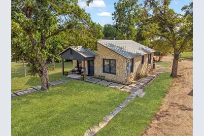 621 S Washington St, Fredericksburg, TX 78624 - Photo 52