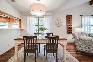 405 Sunset St, Fredericksburg, TX 78624 - Photo 8