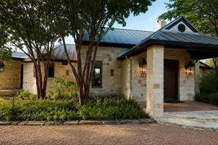 423 Meusebach Creek Rd, Fredericksburg, TX 78624 - Photo 4