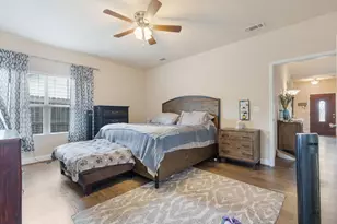 720 Northern Red Oak, Fredericksburg, TX 78624 - Photo 16