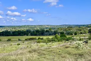 4291 E Gellermann Ln, Fredericksburg, TX 78624 - Photo 10