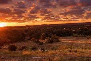 4291 E Gellermann Ln, Fredericksburg, TX 78624 - Photo 4