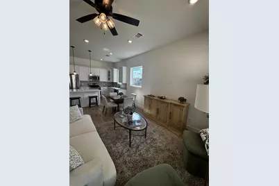 802 S Creek St #100, Fredericksburg, TX 78624 - Photo 4