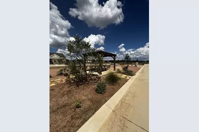 802 S Creek St #100, Fredericksburg, TX 78624 - Photo 26