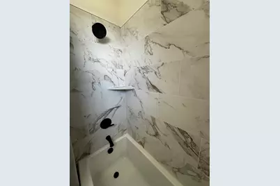 802 S Creek St #100, Fredericksburg, TX 78624 - Photo 20