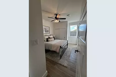 802 S Creek St #100, Fredericksburg, TX 78624 - Photo 18