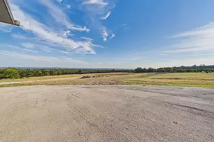 1016 Luckenbach-Cain City, Fredericksburg, TX 78624 - Photo 2