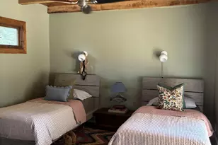 714 W Live Oak St, Fredericksburg, TX 78624 - Photo 22