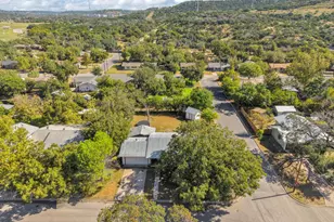 406 Bluebonnet Dr, Kerrville, TX 78028 - Photo 32