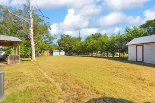 406 Bluebonnet Dr, Kerrville, TX 78028 - Photo 26