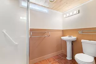 217 W Morse St, Fredericksburg, TX 78624 - Photo 30