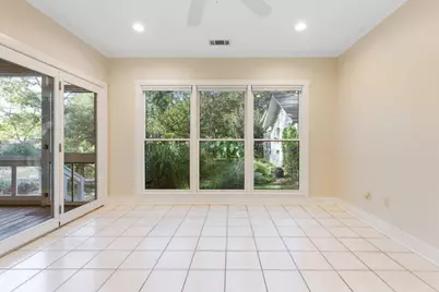 217 W Morse St, Fredericksburg, TX 78624 - Photo 14