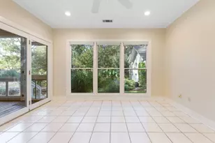 217 W Morse St, Fredericksburg, TX 78624 - Photo 14