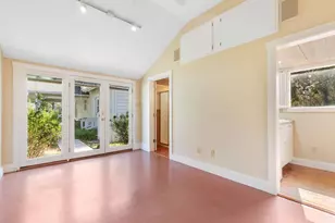 217 W Morse St, Fredericksburg, TX 78624 - Photo 28