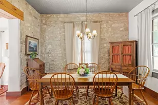 504 W Austin St, Fredericksburg, TX 78624 - Photo 4