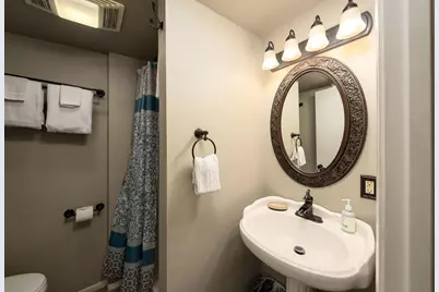 514 W Austin St, Fredericksburg, TX 78624 - Photo 66
