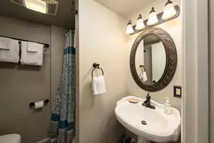 514 W Austin St, Fredericksburg, TX 78624 - Photo 66