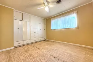 101 E Hale St, Fredericksburg, TX 78624 - Photo 14