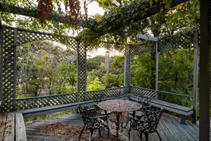 405 Water St, Kerrville, TX 78028 - Photo 44