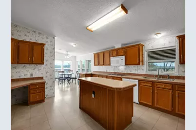 211 Jung Rd, Harper, TX 78631 - Photo 8