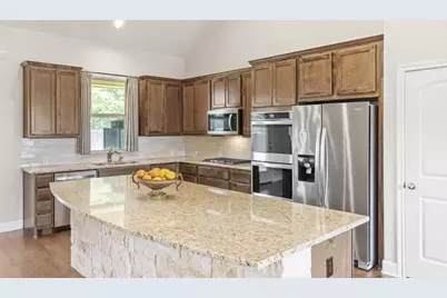 2145 Stone Meadow, Fredericksburg, TX 78624 - Photo 8