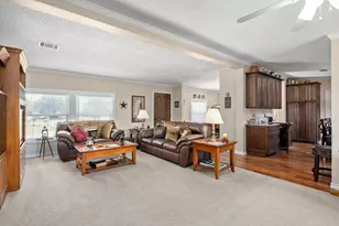 256 Wharton Rd, Kerrville, TX 78028 - Photo 6