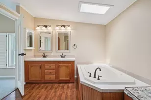 250 Wharton Rd, Kerrville, TX 78028 - Photo 36