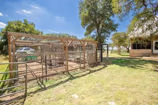 2010 Co Rd 233, Florence, TX 76527 - Photo 14