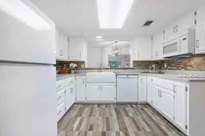 463 Summit Circle, Fredericksburg, TX 78624 - Photo 10