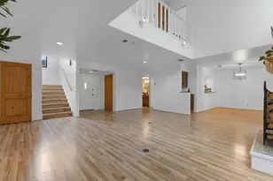 463 Summit Cir, Fredericksburg, TX 78624 - Photo 6