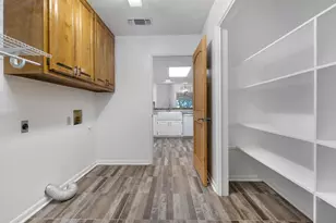 463 Summit Cir, Fredericksburg, TX 78624 - Photo 30