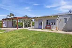 4273 N Morris Ranch Rd, Fredericksburg, TX 78624 - Photo 34