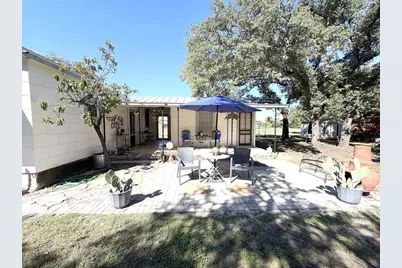 162 N Third St, Harper, TX 78631 - Photo 34