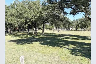 162 N Third St, Harper, TX 78631 - Photo 42