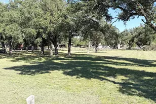 162 N Third St, Harper, TX 78631 - Photo 42