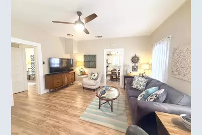 162 N Third St, Harper, TX 78631 - Photo 8