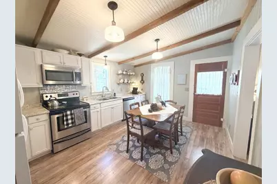 162 N Third St, Harper, TX 78631 - Photo 12