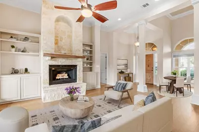 613 Persimmon Court, Fredericksburg, TX 78624 - Photo 6
