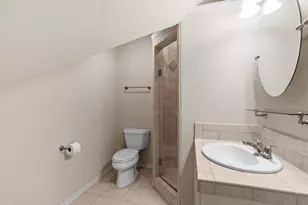613 Persimmon Ct, Fredericksburg, TX 78624 - Photo 32