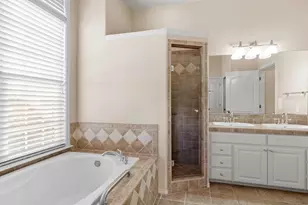 613 Persimmon Ct, Fredericksburg, TX 78624 - Photo 24