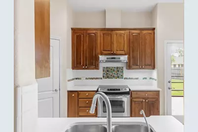 613 Persimmon Court, Fredericksburg, TX 78624 - Photo 16