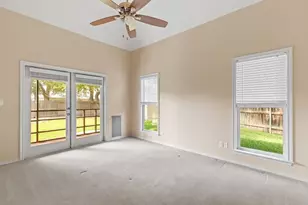 613 Persimmon Ct, Fredericksburg, TX 78624 - Photo 20
