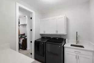 216 Interlaken St, Fredericksburg, TX 78624 - Photo 20