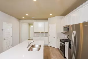 10529 Other, San Antonio, TX 78254 - Photo 4