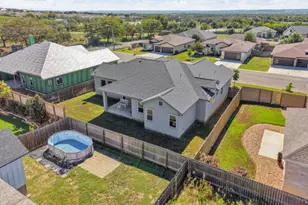 104 Madrona Ln, Fredericksburg, TX 78624 - Photo 26