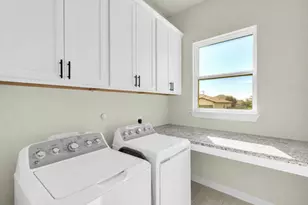 104 Madrona Ln, Fredericksburg, TX 78624 - Photo 22